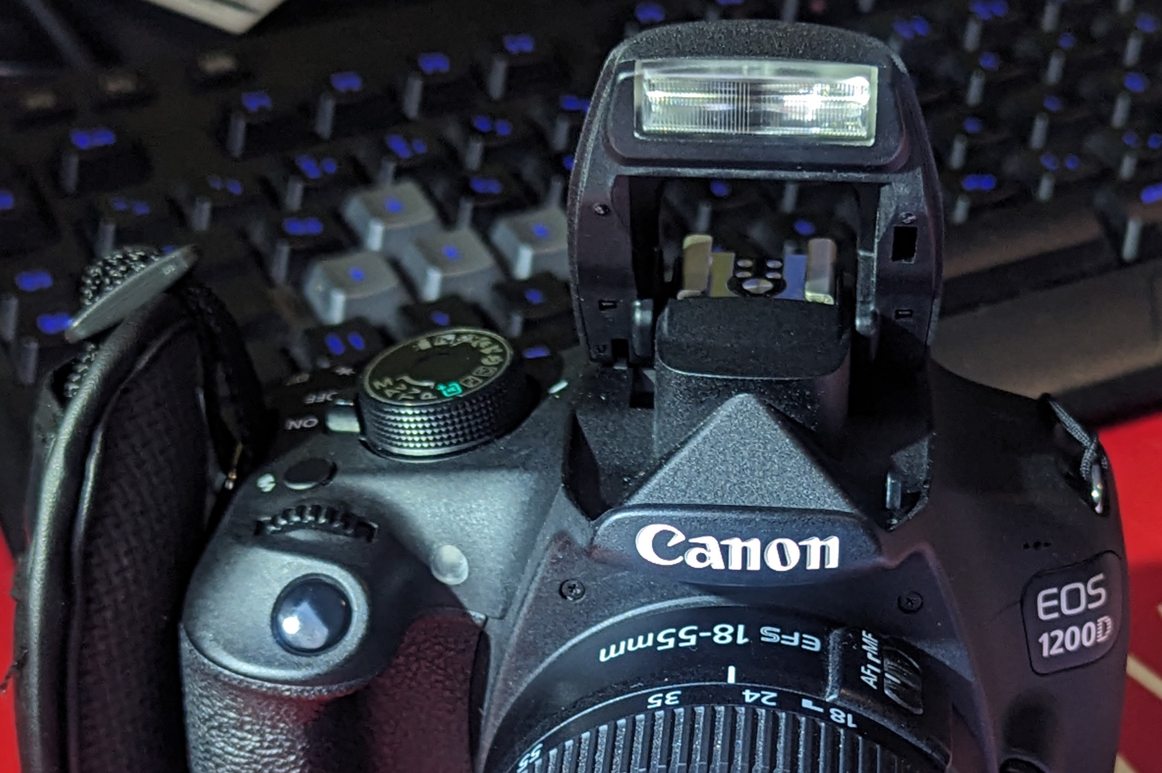 Canon EOS 1200D DSLR-Kamera